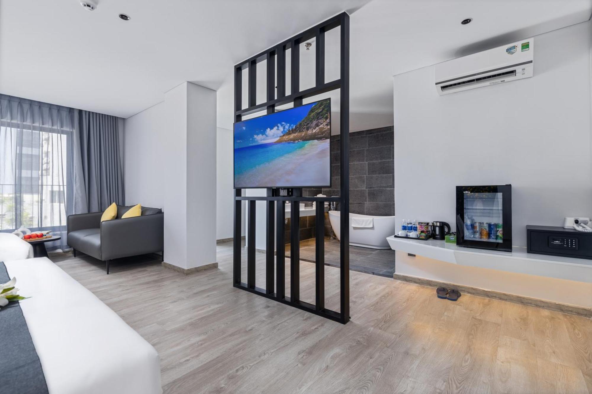 Jbay Beachfront Boutique Hotel Da Nang Eksteriør bilde